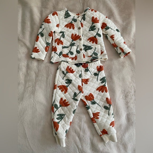 7 For All Mankind Floral Kids Quilted Sweat Set - Picture 1 of 2